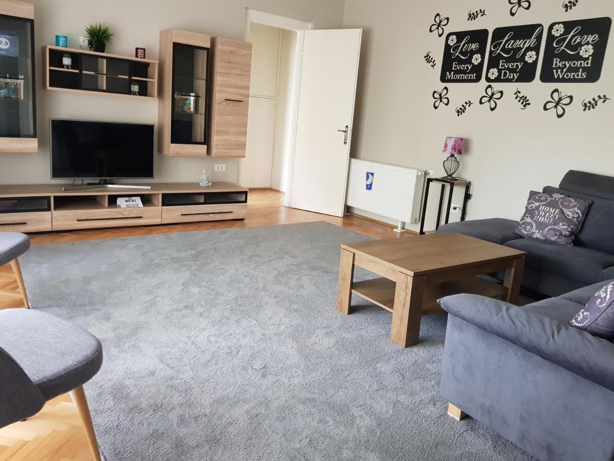 City Center Dream Apartment Temeşvar Dış mekan fotoğraf