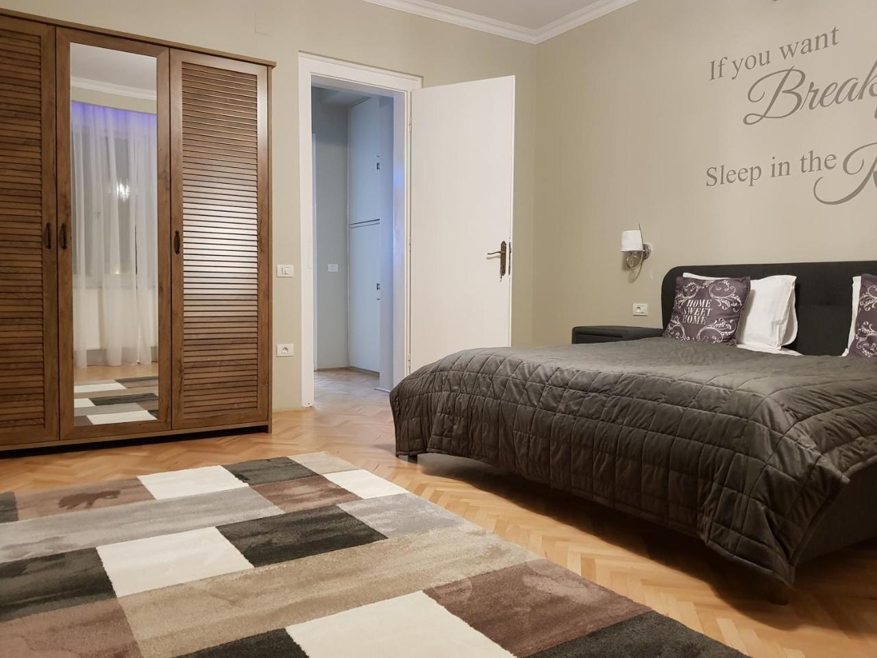 City Center Dream Apartment Temeşvar Dış mekan fotoğraf